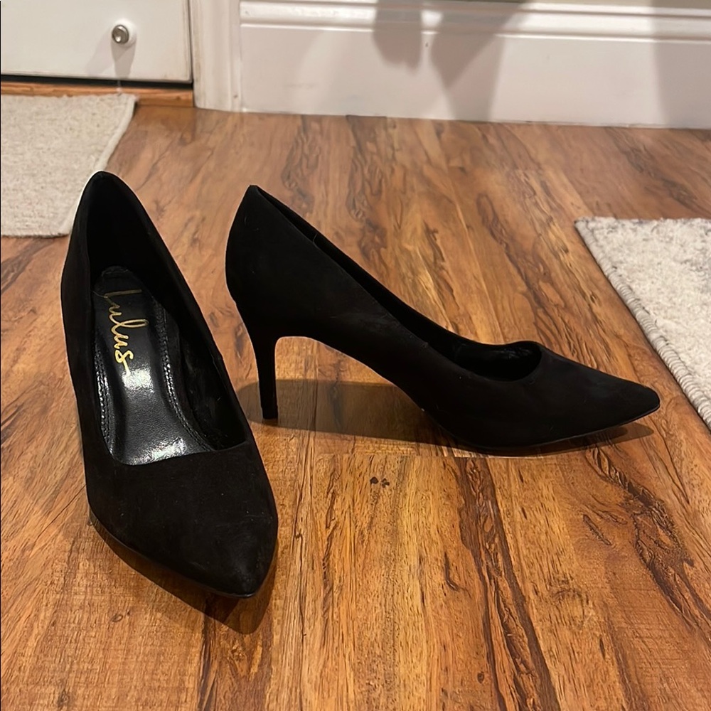 Classic Black Pointed-Toe Pumps - Women